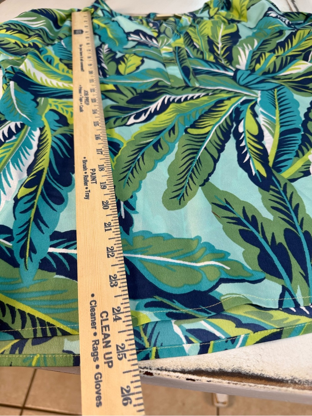 Caribbean Joe Island Supply Co. size Large tropical long-sleeve blouse, - Picture 11 of 12